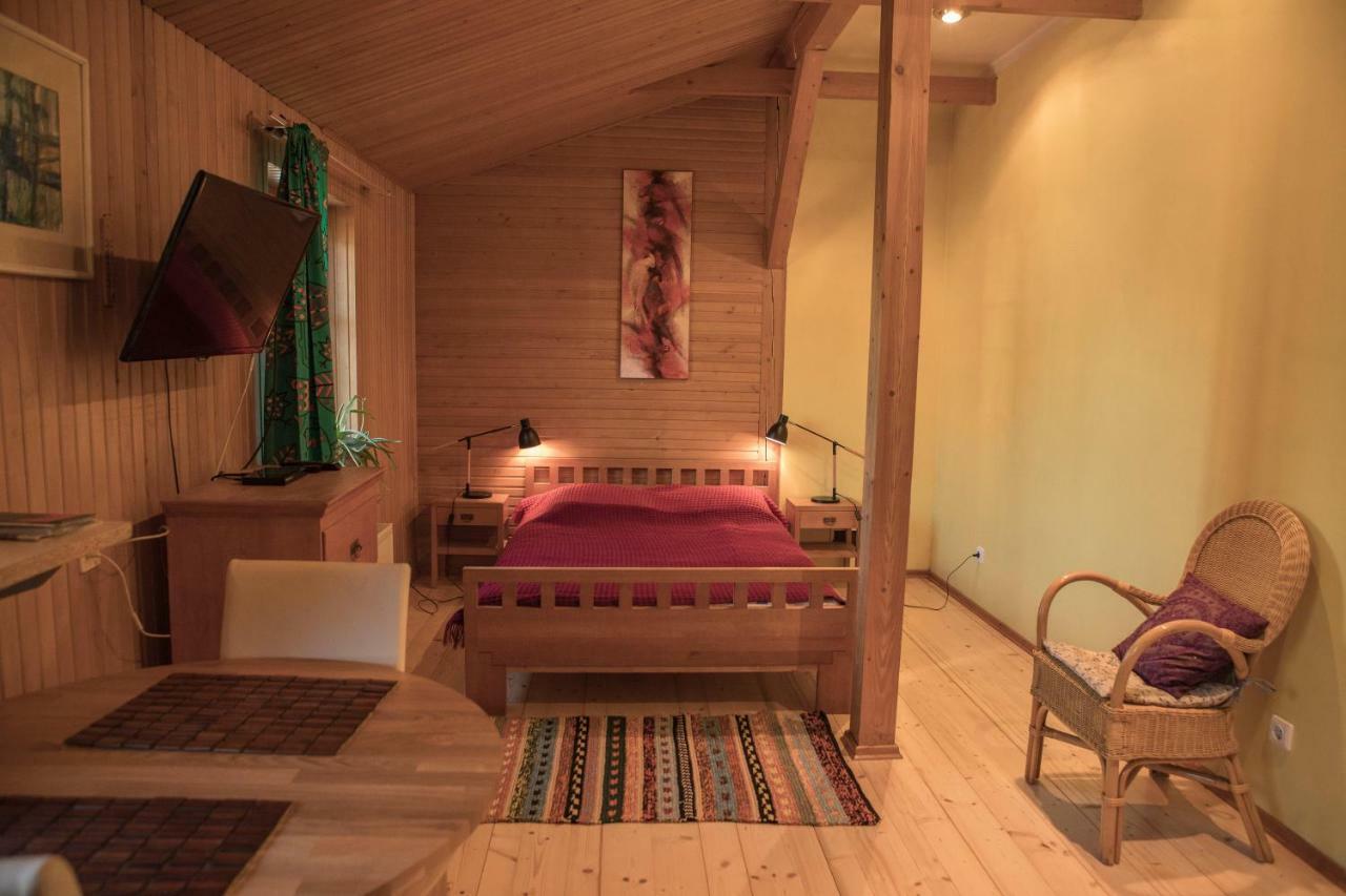Nidos Rojus Appartement Buitenkant foto